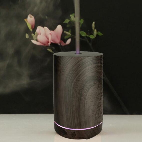 200ml Hollow-out Forest Pattern Macchina per aromaterapia con olio essenziale in legno Umidificatore ad ultrasuoni Spruzzatore automatico di alcol, Spina Specifica: Spina UE (Marrone scuro-4)