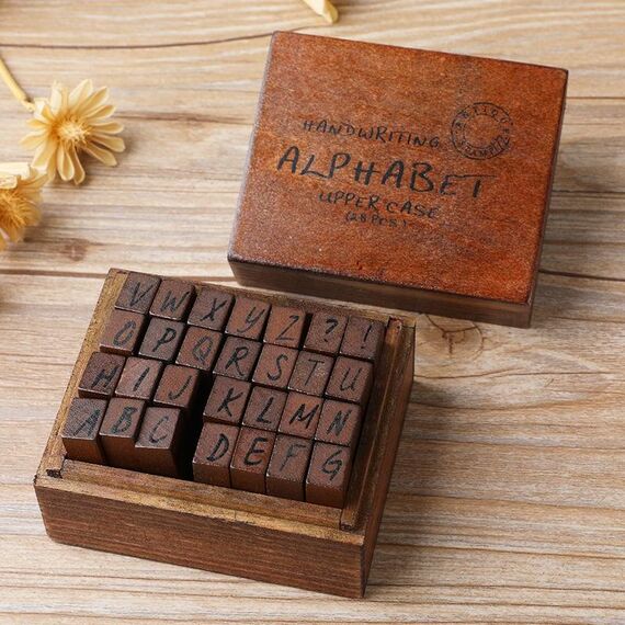 E13 28 pezzi/set alfabeto in legno vintage e diario numerico manuale francobolli fai da te (maiuscolo corsivo)
