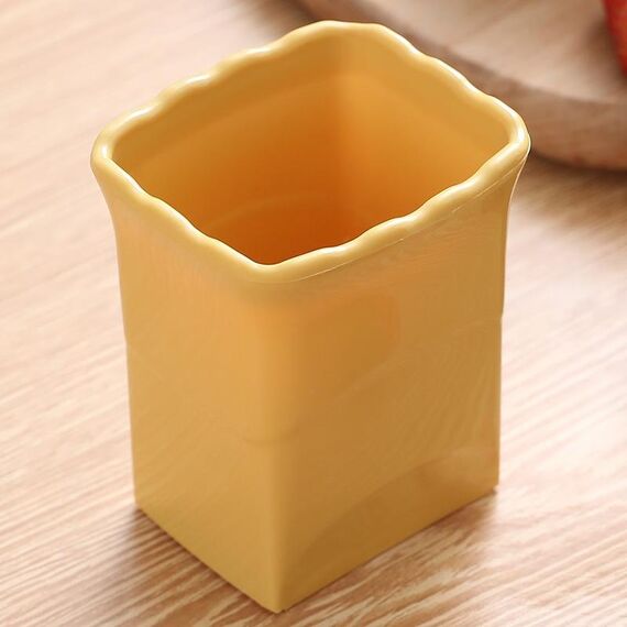 Gadget da cucina per affettare verdure, uva e fragole, affettatrice a tazza (giallo)