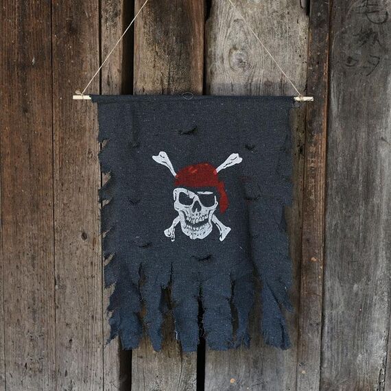 Decorazione di Halloween Jolly Roger Skull Banner Pirate Flag Party Supplies, dimensioni ridotte: 47 x 51 cm