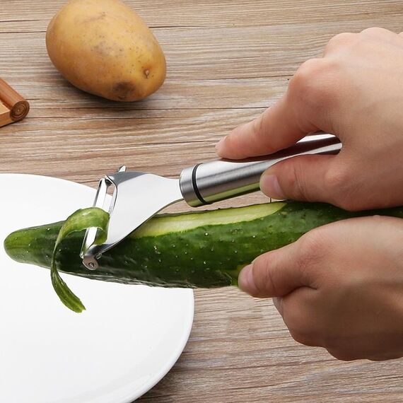 Pelapatate in acciaio inossidabile Coltello da frutta Pialla da cucina multifunzione Raschietto per patate Coltello per sbucciare (Pialla triangolare)