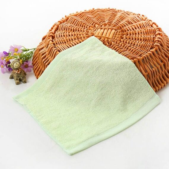 Strofinaccio quadrato piccolo in fibra di legno 2 pezzi (verde)