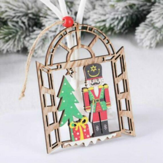6 pezzi Decorazioni natalizie Soldati in noce in legno Mall Shopping Hotel Finestra Decorazione del ciondolo dell'albero di Natale (B)
